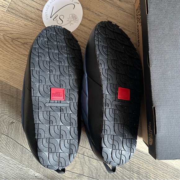 THE NORTH FACE Thermoball Insulated Traction Mule V Shoe 10 - Picture 4 of 6